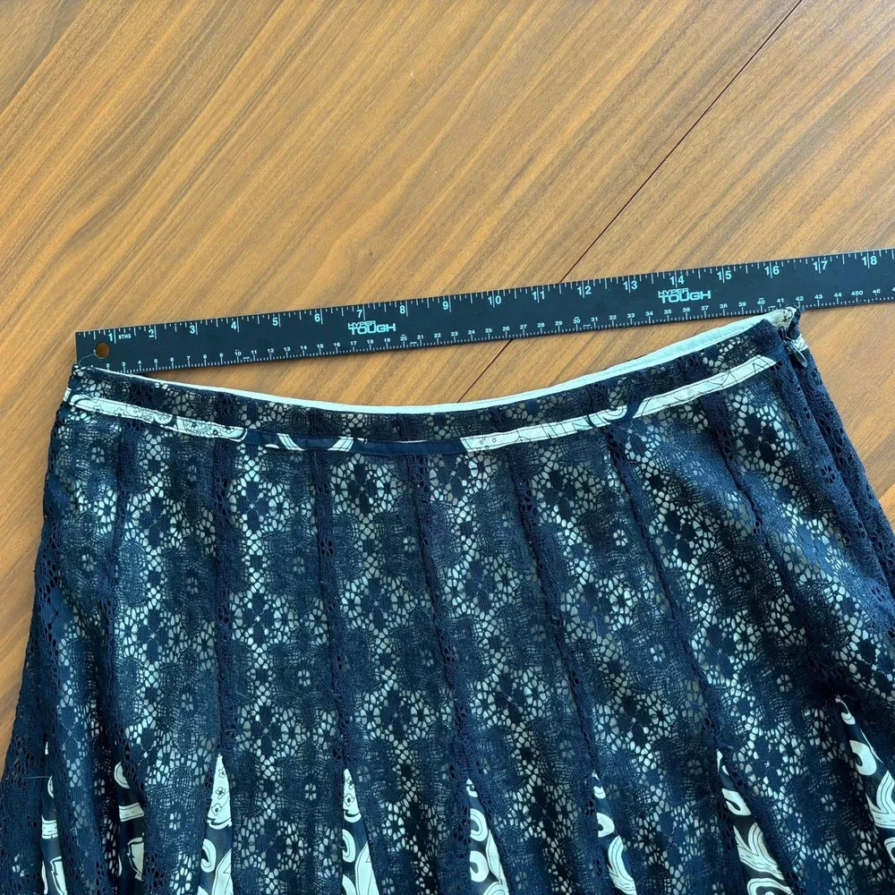Y2K Vintage Bandolino Midi Skirt 10 Black Floral Lace Whimsigoth Fairy Boho Chic
